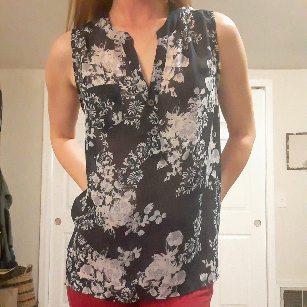 Navy Blue & White Floral Sheer Sleeveless Blouse